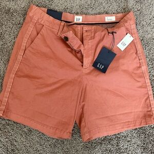 GAP - salmon shorts
